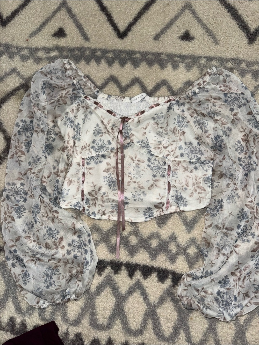 Altar’d State Sheer Floral Puff-Sleeve Crop Top - White with Blue & Brown Floral